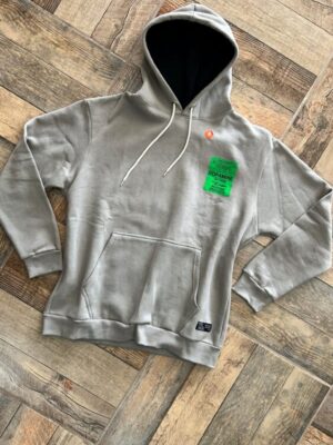 Buzo oversize con capucha – Estilo urbano
