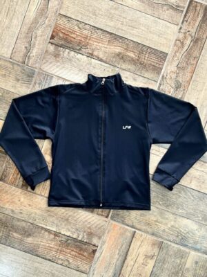 Campera deportiva con cierre LF