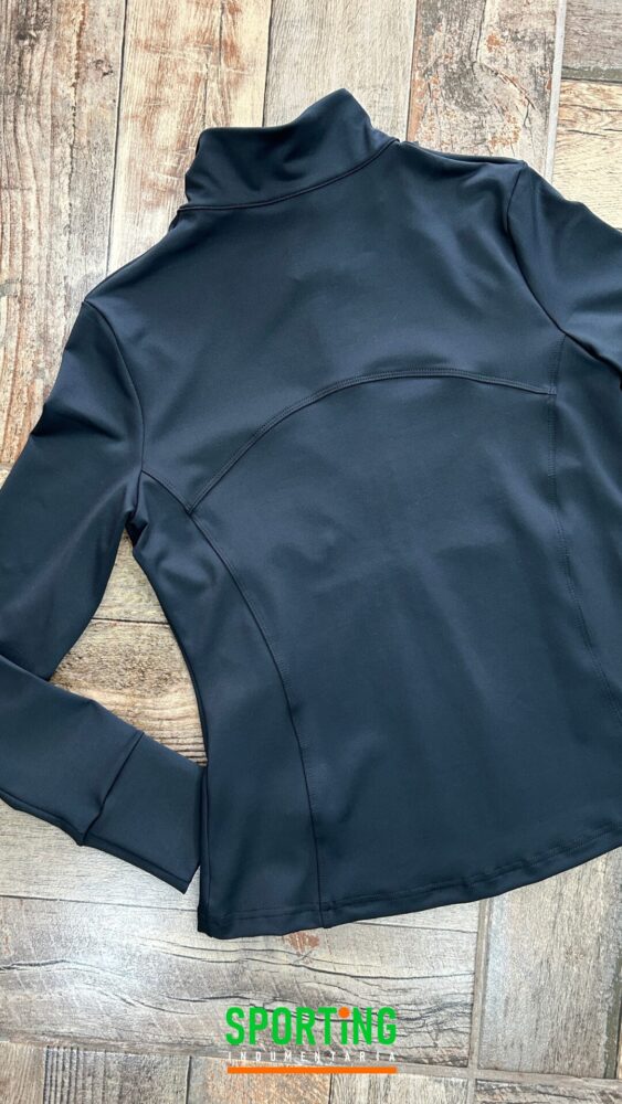 Campera deportiva entallada con cierre