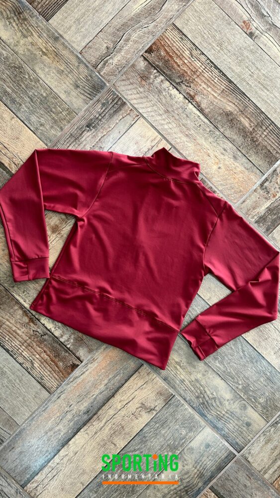 Campera deportiva entallada con cierre