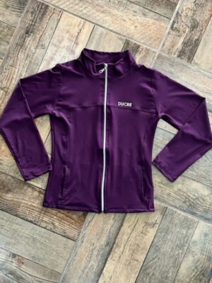 Campera deportiva entallada con cierre