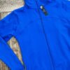 Campera deportiva con cierre