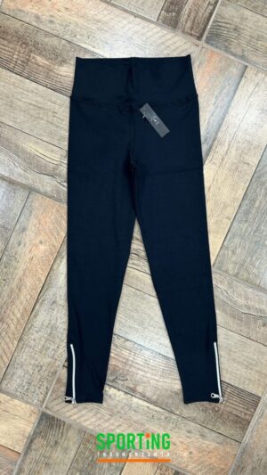 Calza deportiva con cierre en botamanga