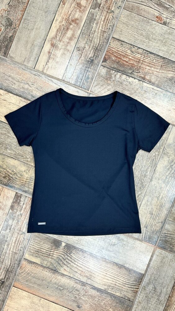Remera deportiva Punto 1