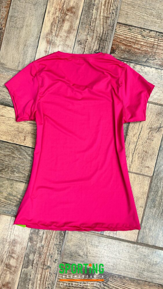 Remera Deportiva "CLV" Fucsia