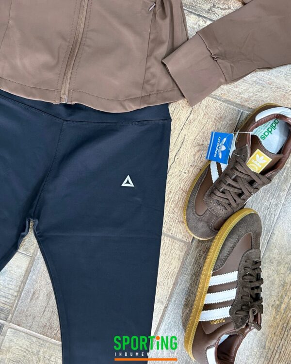 Campera Deportiva Premium