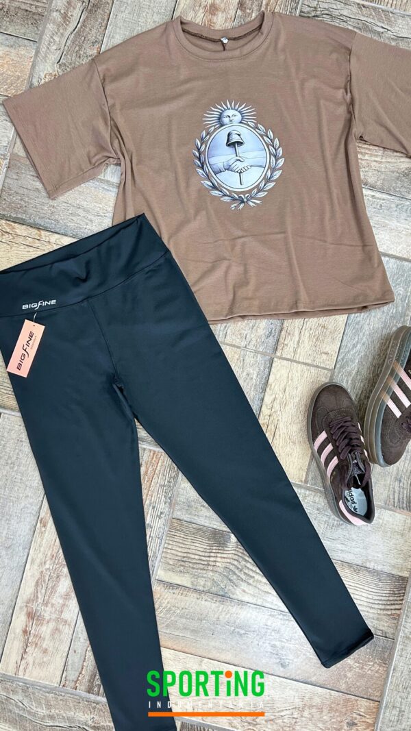 Remera Escudo Argentina